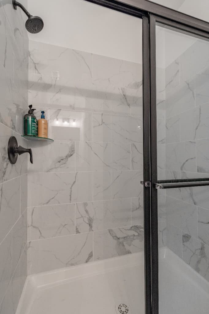 Jenkins Avenue — walk-in shower